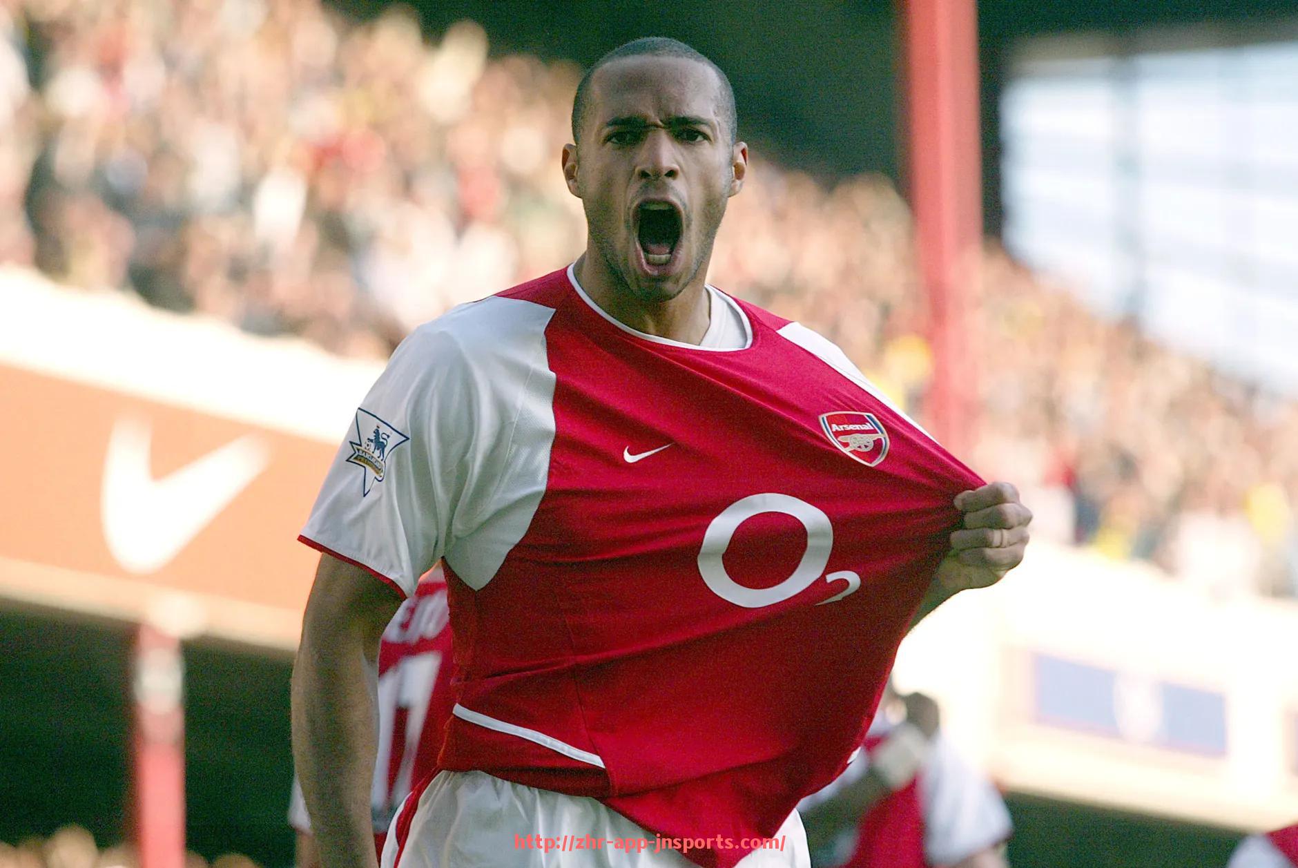 江南体育APP下载-法甲球队转会动态及对球队进攻防守影响分析